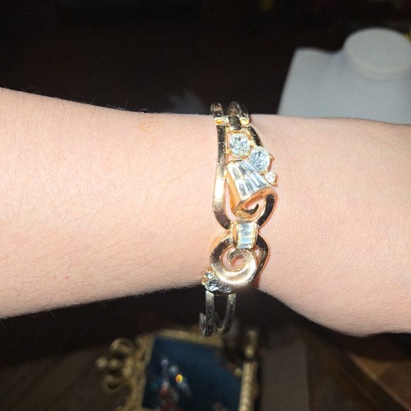 Superb Trifari Vintage 1960s Designer Diamante Bracelet (Book Piece) - Picture 3 of 10